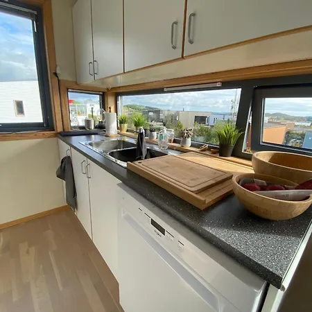 Apartament Cozy With Sea View, 5 Min From Ons *